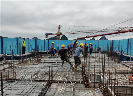 【奋战80天·冲刺四季度】直面挑战抢时间 ?凝心聚力筑精品